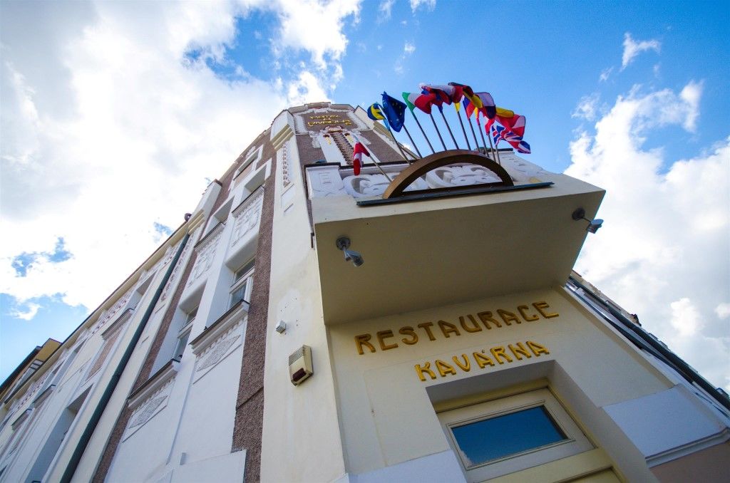 Hotel U Divadla - Czech Leading Hotels Prag Exterior foto