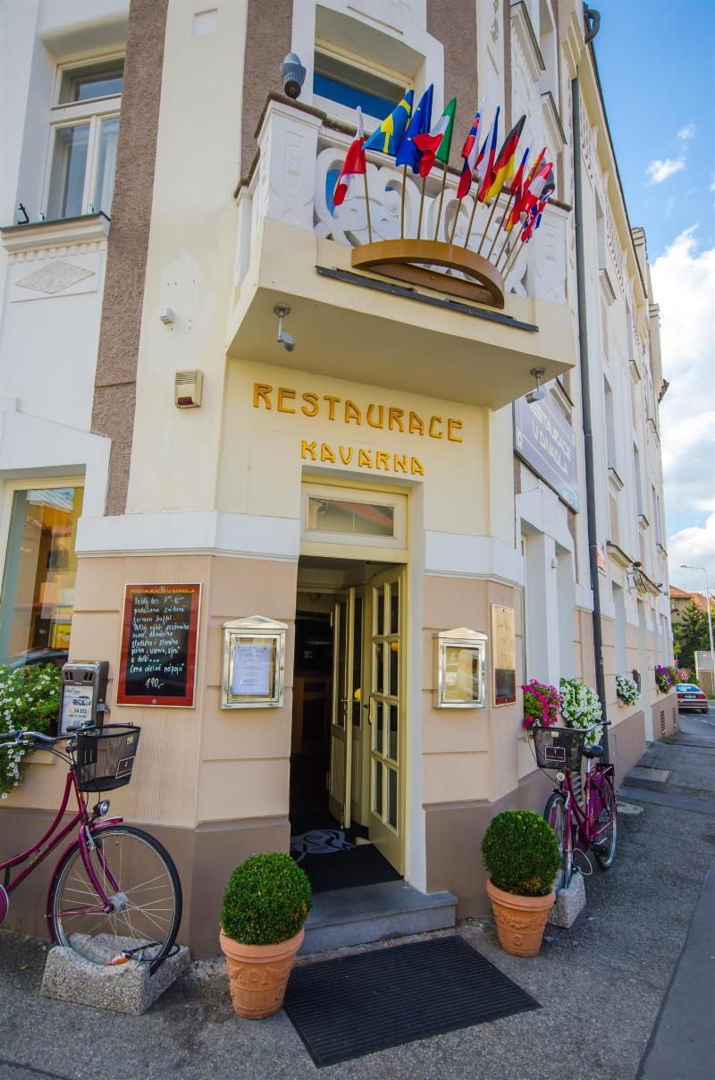 Hotel U Divadla - Czech Leading Hotels Prag Exterior foto
